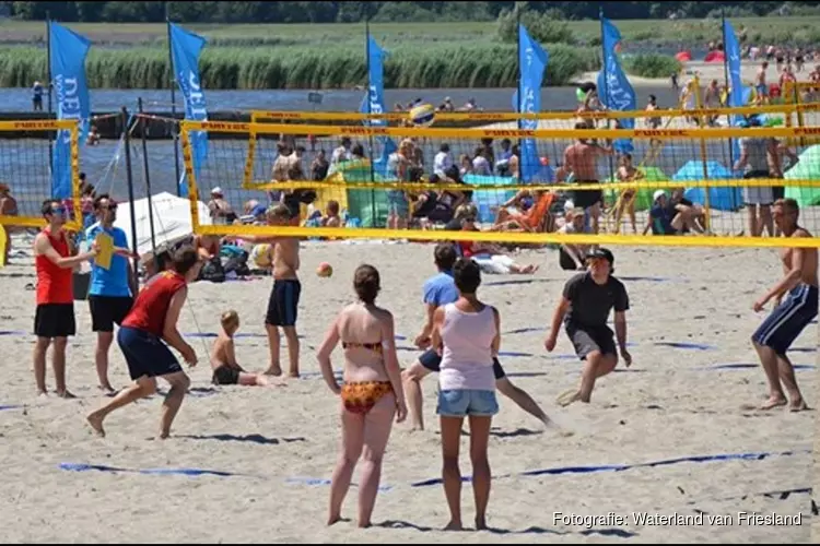 Beach Volleyball Circuit 2019 op strand Lemmer