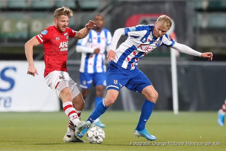 Heerenveen klopt AZ in doelpuntrijk duel
